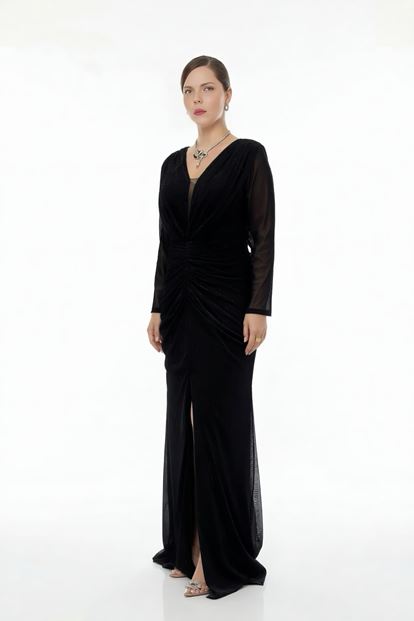 فستان سهرة أسود لامع مكشكش بمقاسات كبيرة